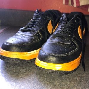 Nike airforce 1 Lv8 Orange Black Yellow size 9